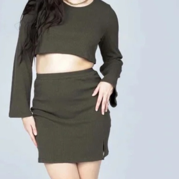 Sierra Skirt Set Princess Polly - Picture 3 of 7